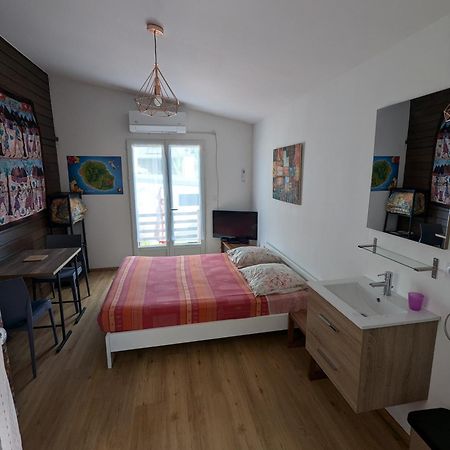 Chez Frida Apartment อองเทอร์-โดซ์ ภายนอก รูปภาพ